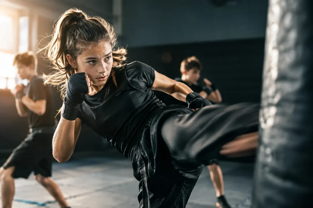 Kampfsport für Teenager stärkt Körper und Kopf